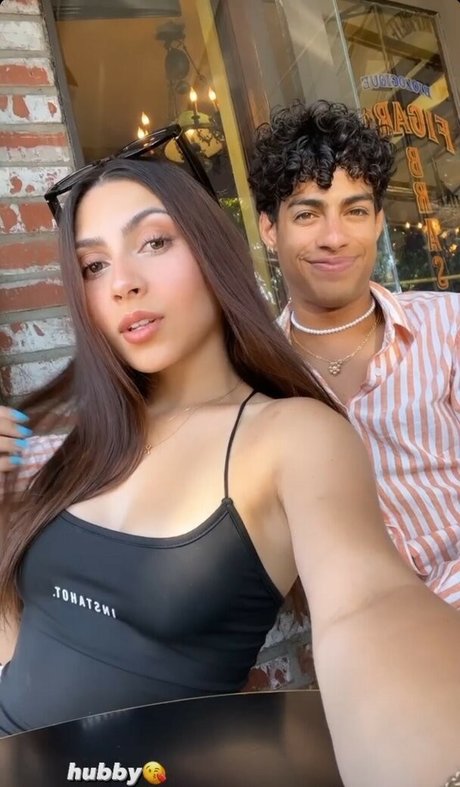 Alondra Delgado star naked images