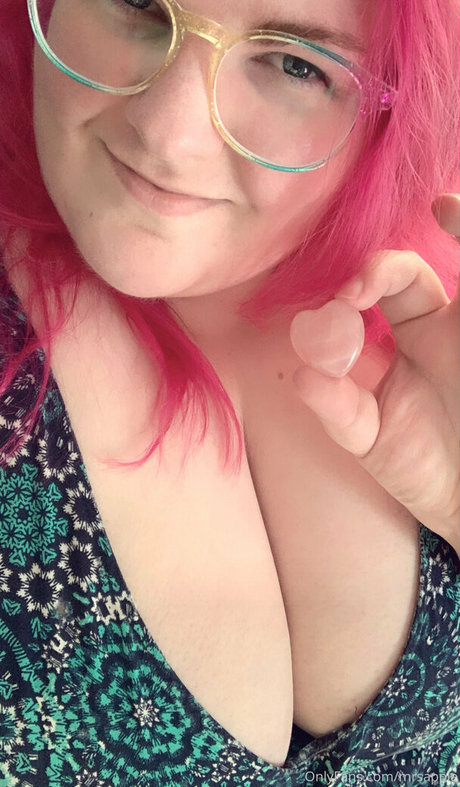 mrsapple star pornographic photos