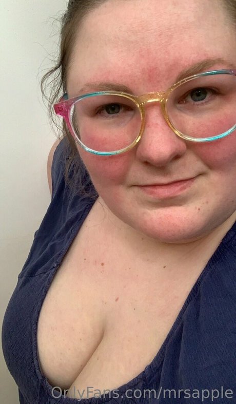 mrsapple pornstar photos