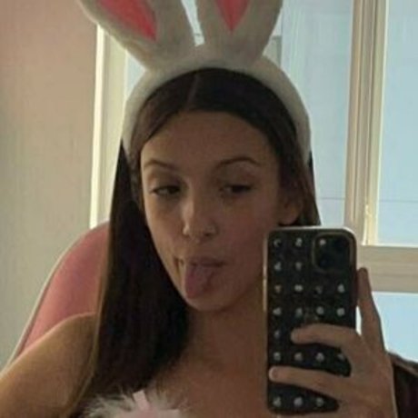 liyablxck model hot pic