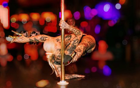 parisvipervip nude pornstar pictures