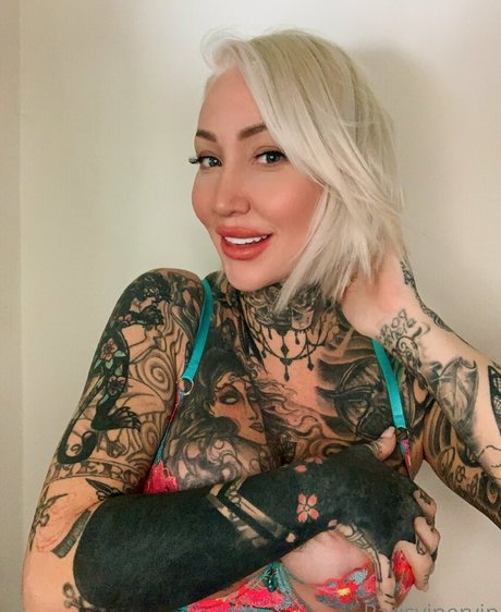 latina feet onlyfans hot picture