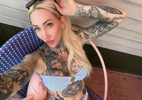 parisvipervip hot pornstar img