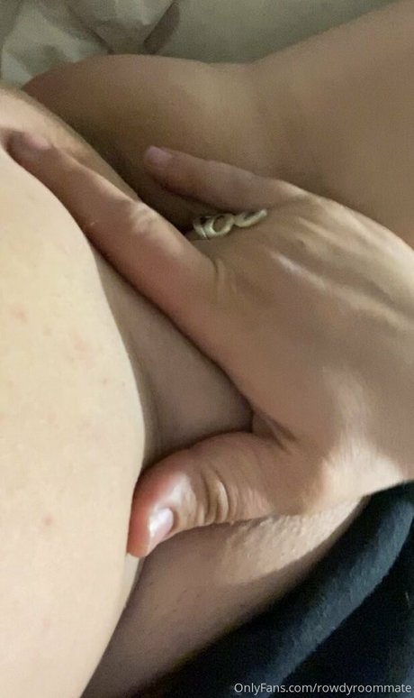 rowdyroommate perfect actress image