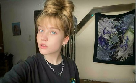 jessicamiller111 nudes model pics