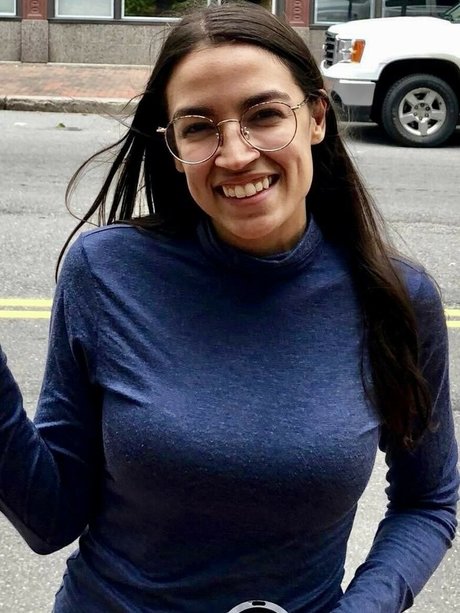 Alexandria Ocasio Cortez star perfect photo