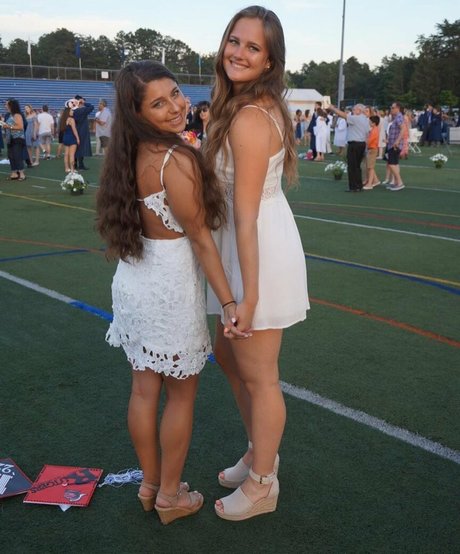 Julia Olivia model sexy pic