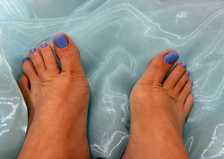 Kayla Kiwi pretty pornstar archive