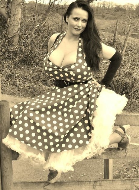 Princess Spyderlily porn actress picture