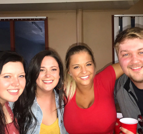 McKenna DeMoe nice model pic