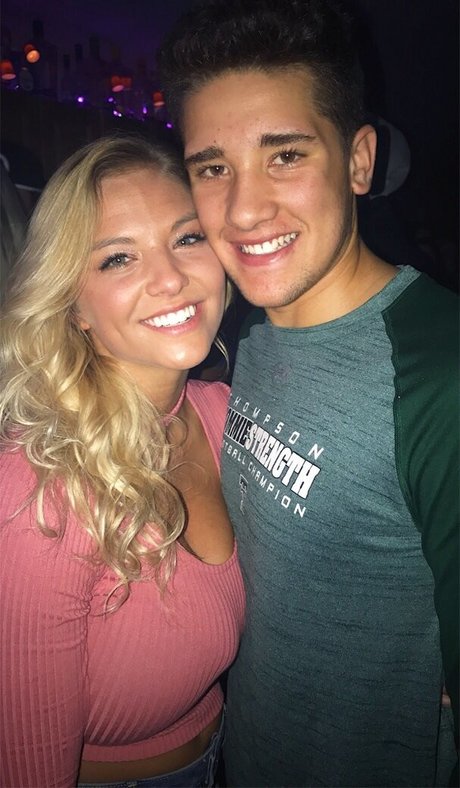 McKenna DeMoe pornstar sex gallery