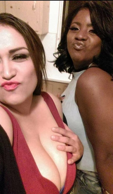 E Casey porn model image