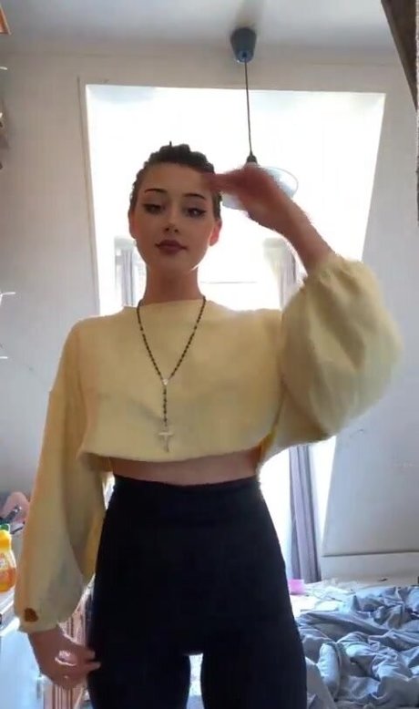 Trinadest Elisa star art pictures