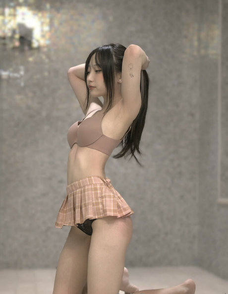 Awwni erotic star pictures