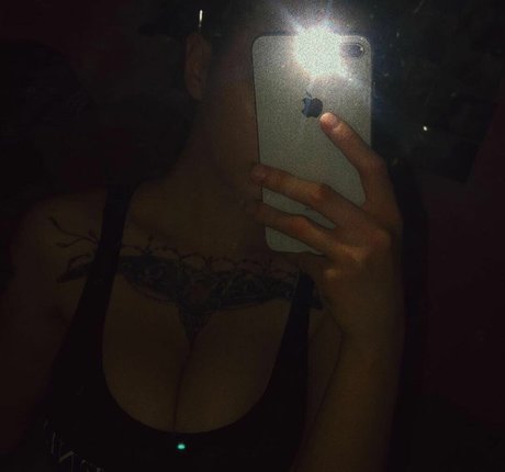 suzizvonar model nice image