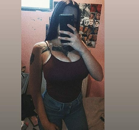 suzizvonar perfect model picture