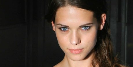 Lyndsy Fonseca nude star pics