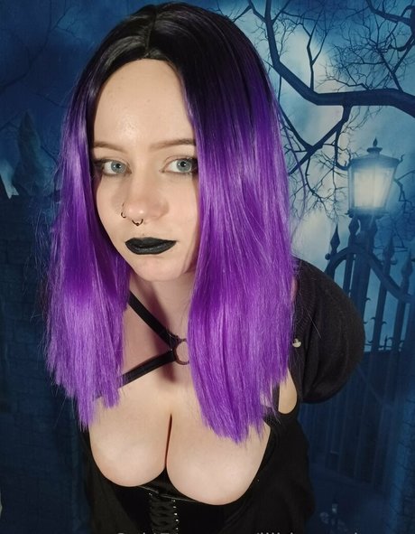 lilithcrossbones adult actress gallery