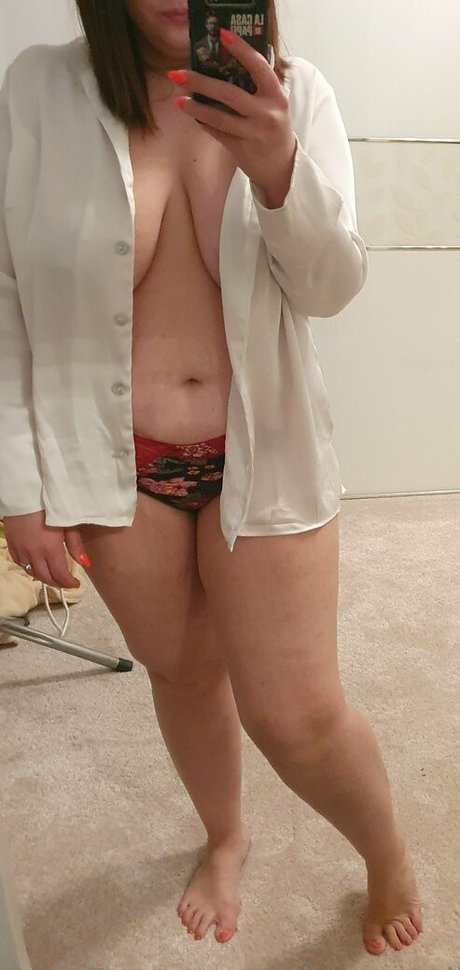 ellasecretlife erotic star photo