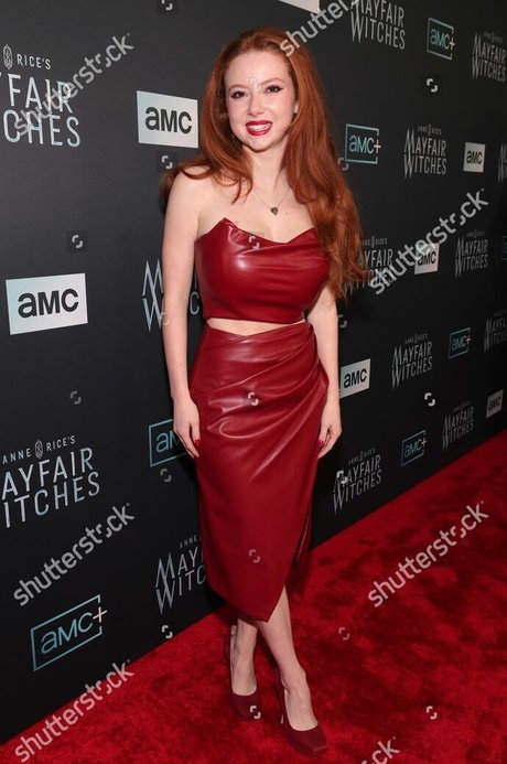 Francesca Capaldi perfect star photos