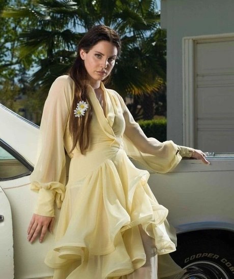 big tits mom onlyfans free pic