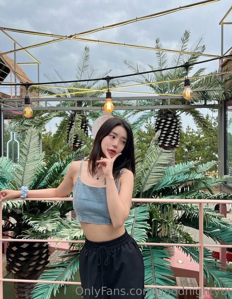 goodnightyui porn star pics