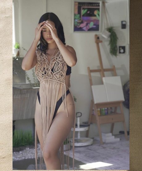 Emily Tosta hot pornstar gallery