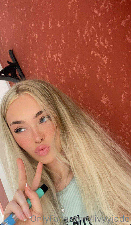livyyjade model erotic images