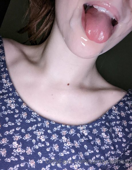 candyredhead sex model image