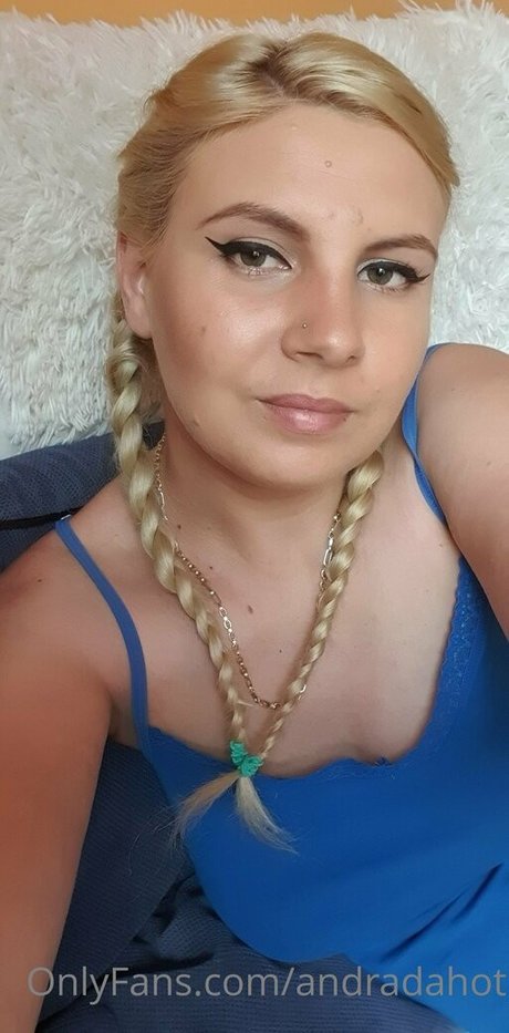 andradahot pornstar nude pic