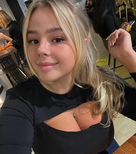 katyshka2208 nudes pornstar image