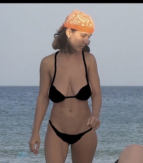 Alexandra Copos De Prada model art archive