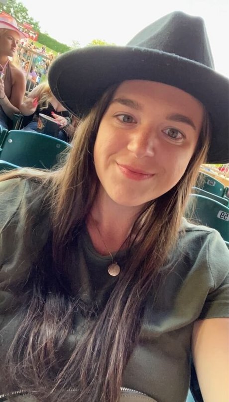 Hannah F pornstar perfect pic