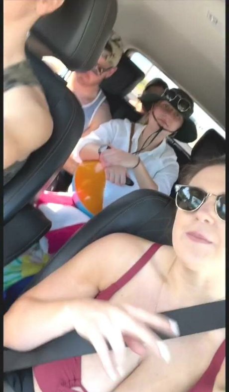 Hannah F nice pornstar photos