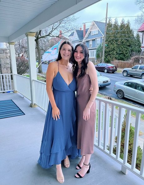 Hannah F star erotic gallery