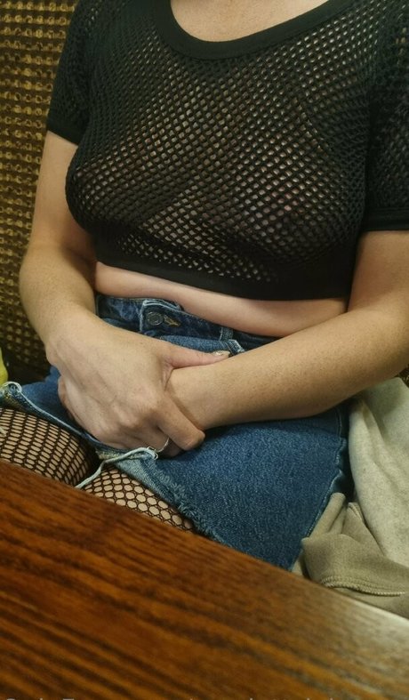 scarlett johnson24 Photo Gallery