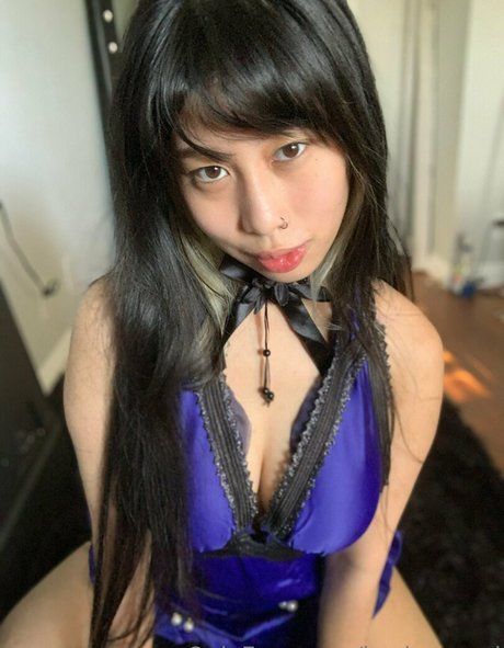 kushqueenj high quality star photos