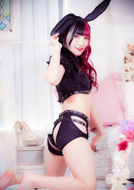 shemale fucks girl onlyfans pretty pictures