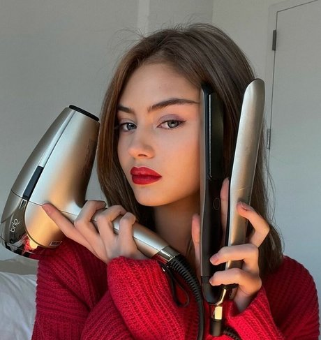 female popular onlyfans hot porn picture