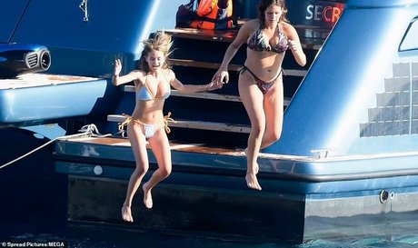 big fat ass onlyfans hot nude image