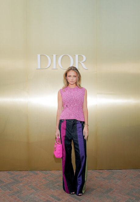 glasses onlyfans perfect gallery