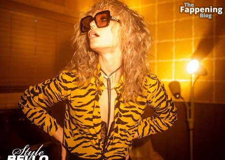 Madison Iseman model naked img