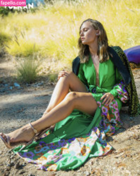 Madison Iseman pornstar best pics