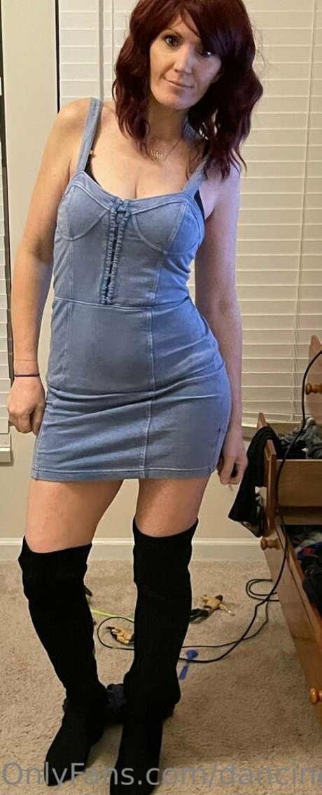 dancingdreamer model sexy photo