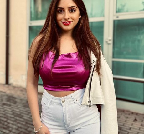 Giusy Piazza pornstar sexy gallery