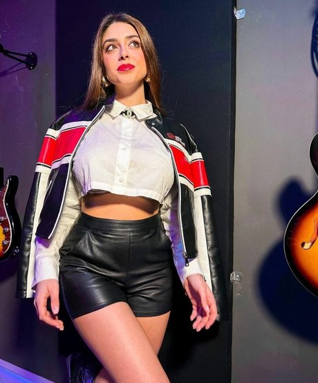 nude pregnant onlyfans hot naked img