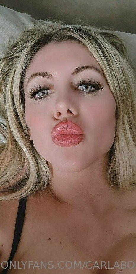 shemale outdoor onlyfans top picture