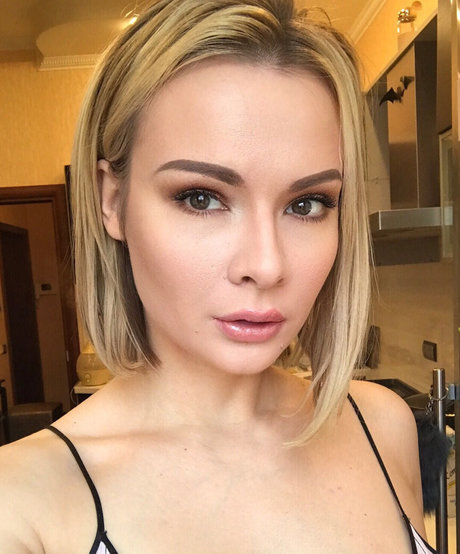 Jannet In Cosplay pretty pornstar pics