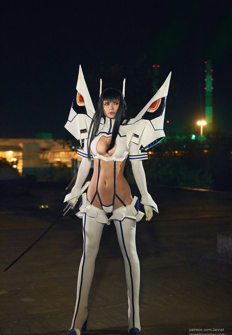 Jannet In Cosplay pretty actress pic