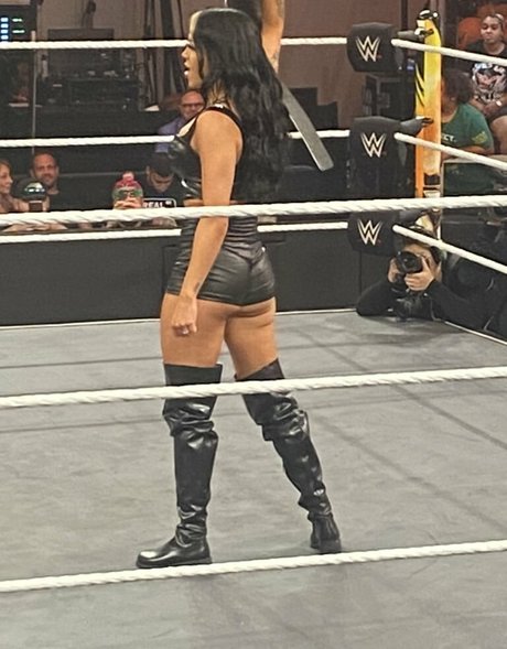 Cora Jade pretty model pic